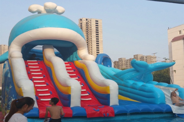 Inflatable castle inflatable slide
