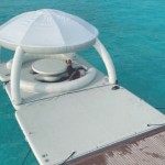 Anti-sunburn Water Floating Platform rest as swim bed