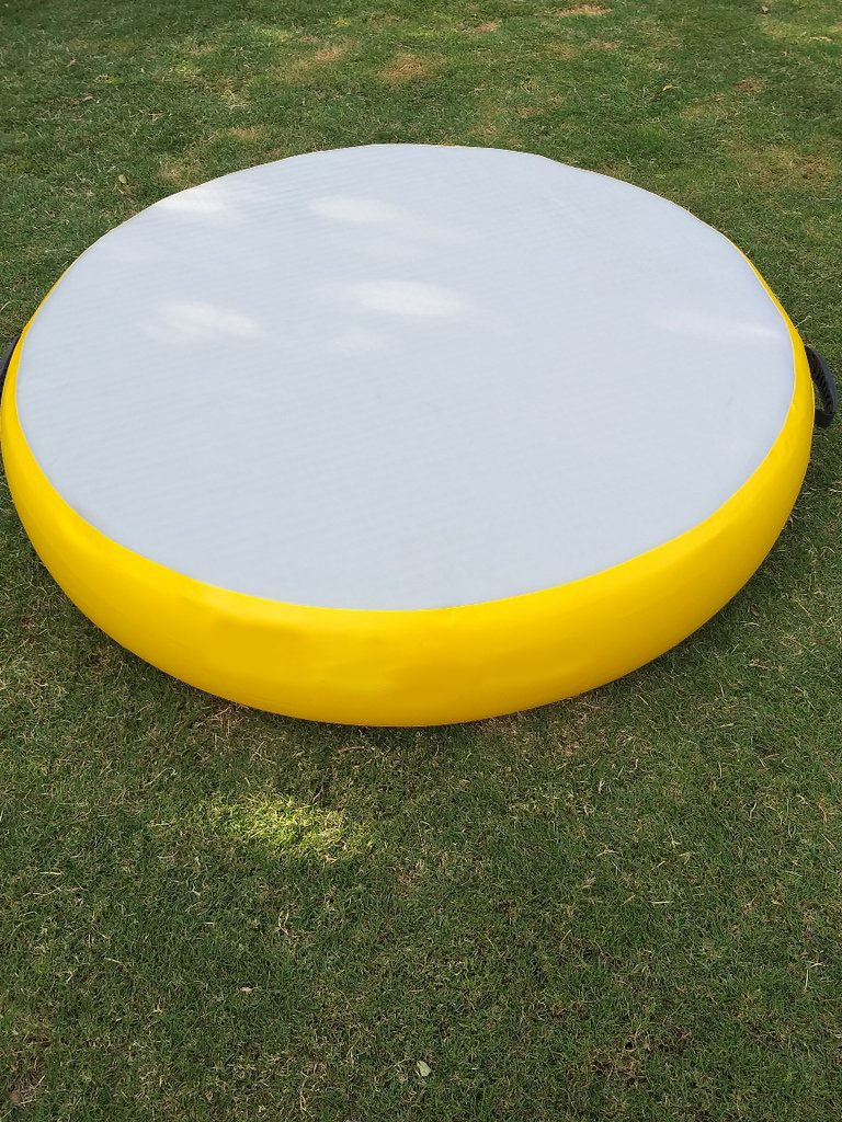 Make a full set of inflatable gym mats for the sensory integration training at home
