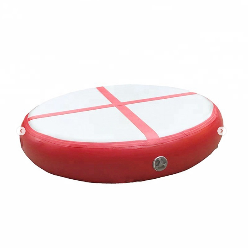 Use Inflatable Gymnastics Mat To Practice Physical Quality In Physical Education