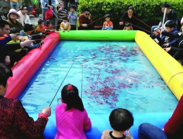 Inflatable pool for kids fishing